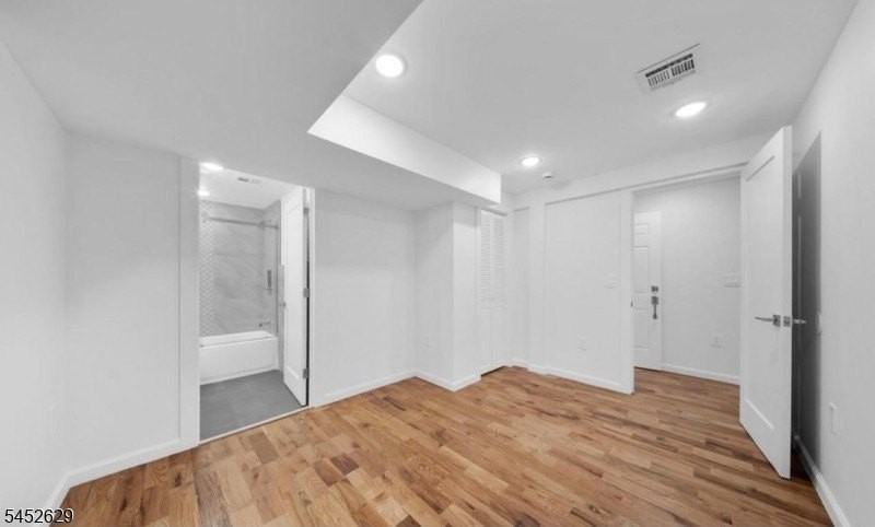 1111 53rd St #B - Photo 2 of 11