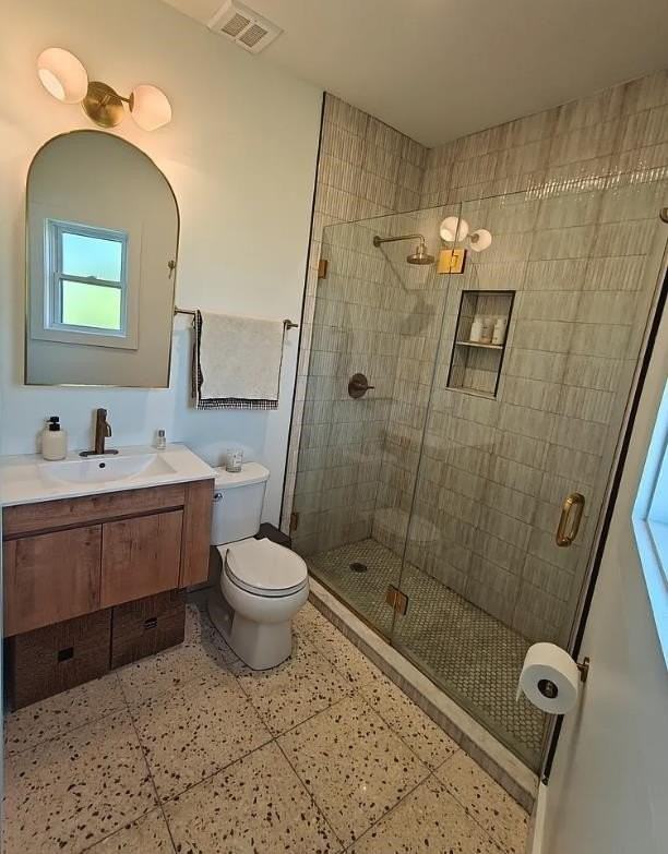 104 Ege Ave #2 - Photo 5 of 13