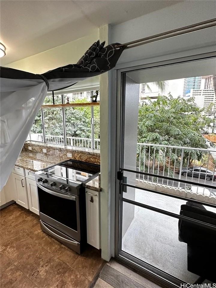 439 Keoniana St #305 - Photo 6 of 15