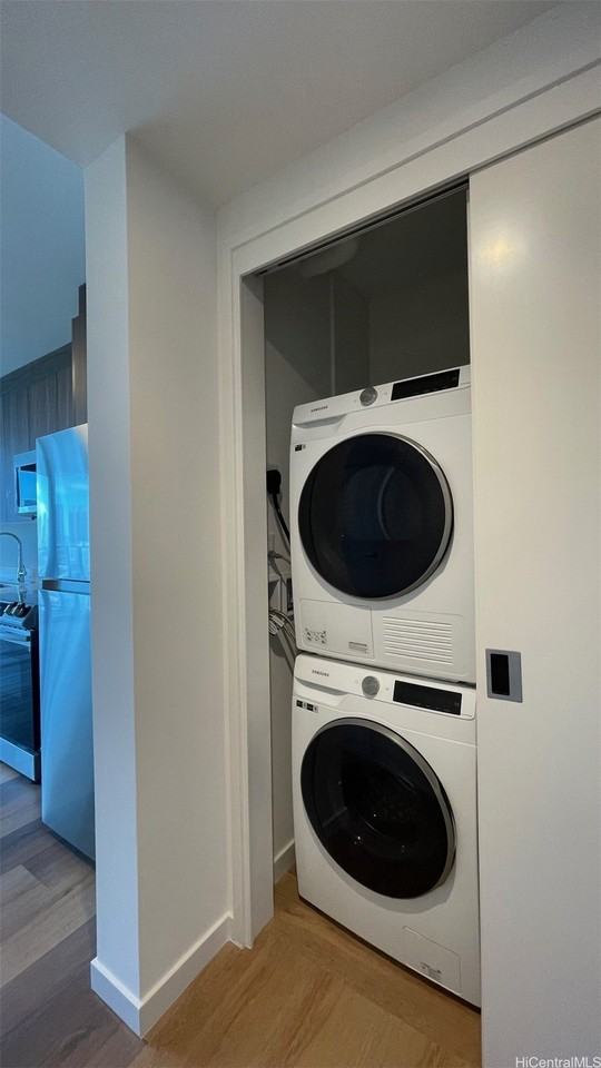 1515 Liona St #1708 - Photo 7 of 14