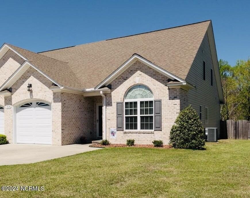 1860 Cambria Dr #B - Photo 2 of 18