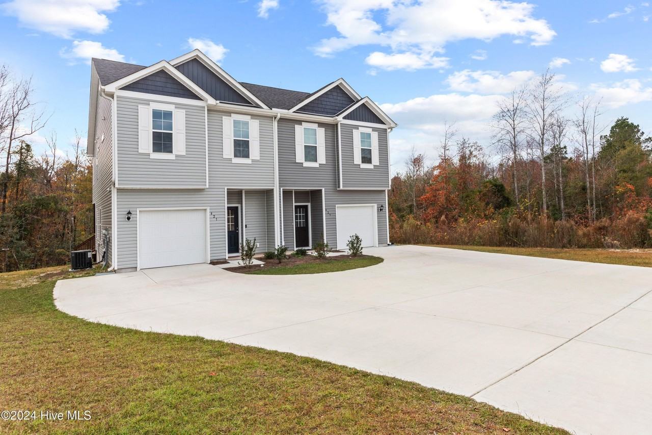 421 Blockade Shoal Ln - Photo 2 of 28
