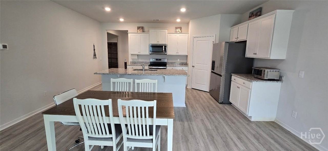 116 Windrush Pnes - Photo 5 of 27
