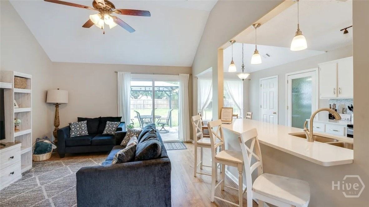 5 Mills Run Ct - Photo 4 of 23