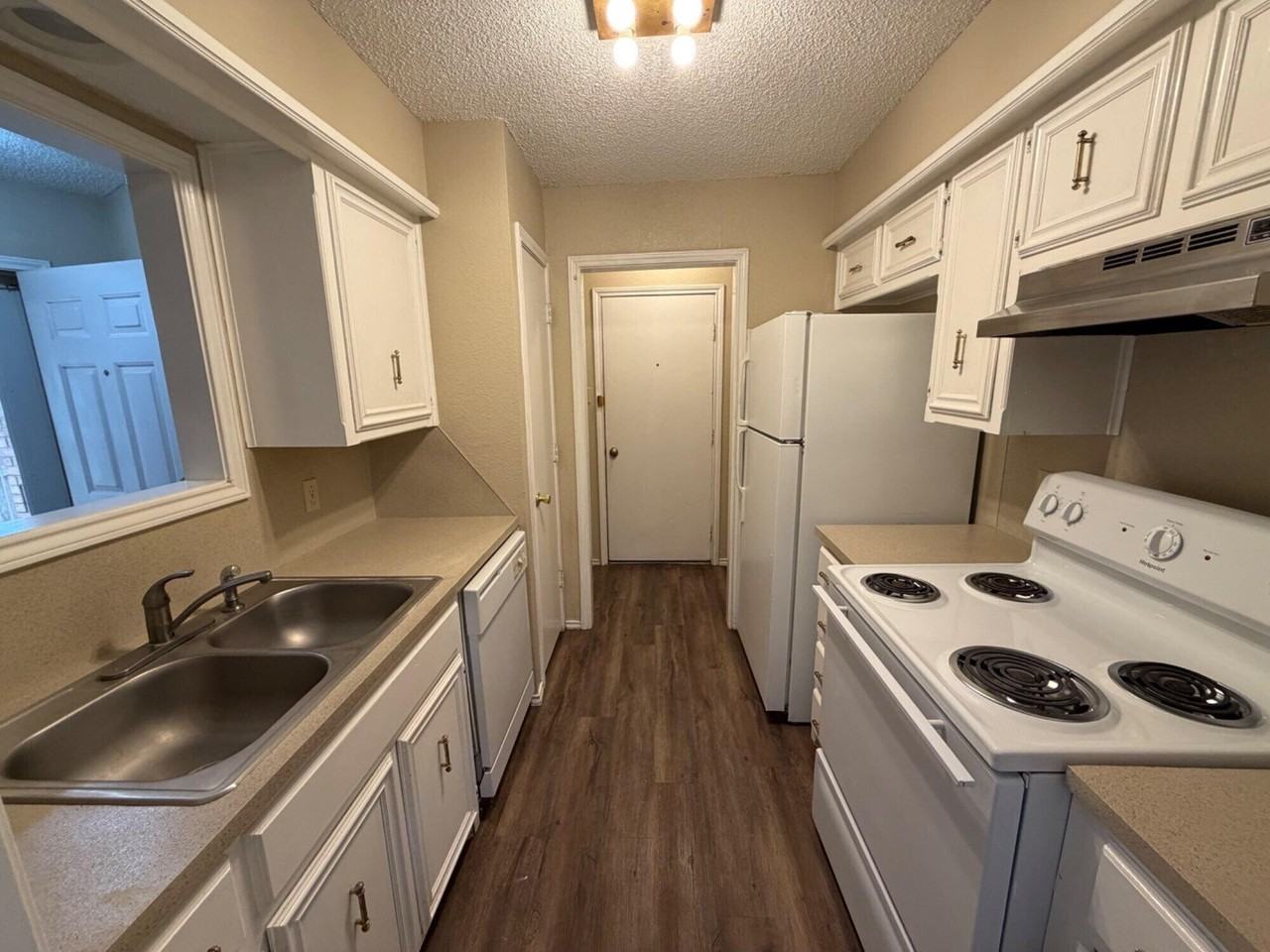 5826 2nd St - Photo 5 of 12