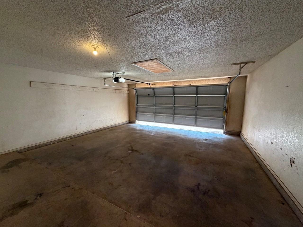 5826 2nd St - Photo 6 of 12