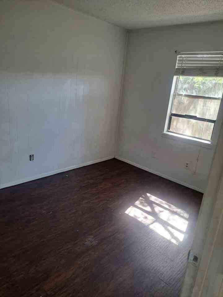 3408 Nashville Ave #D - Photo 3 of 5