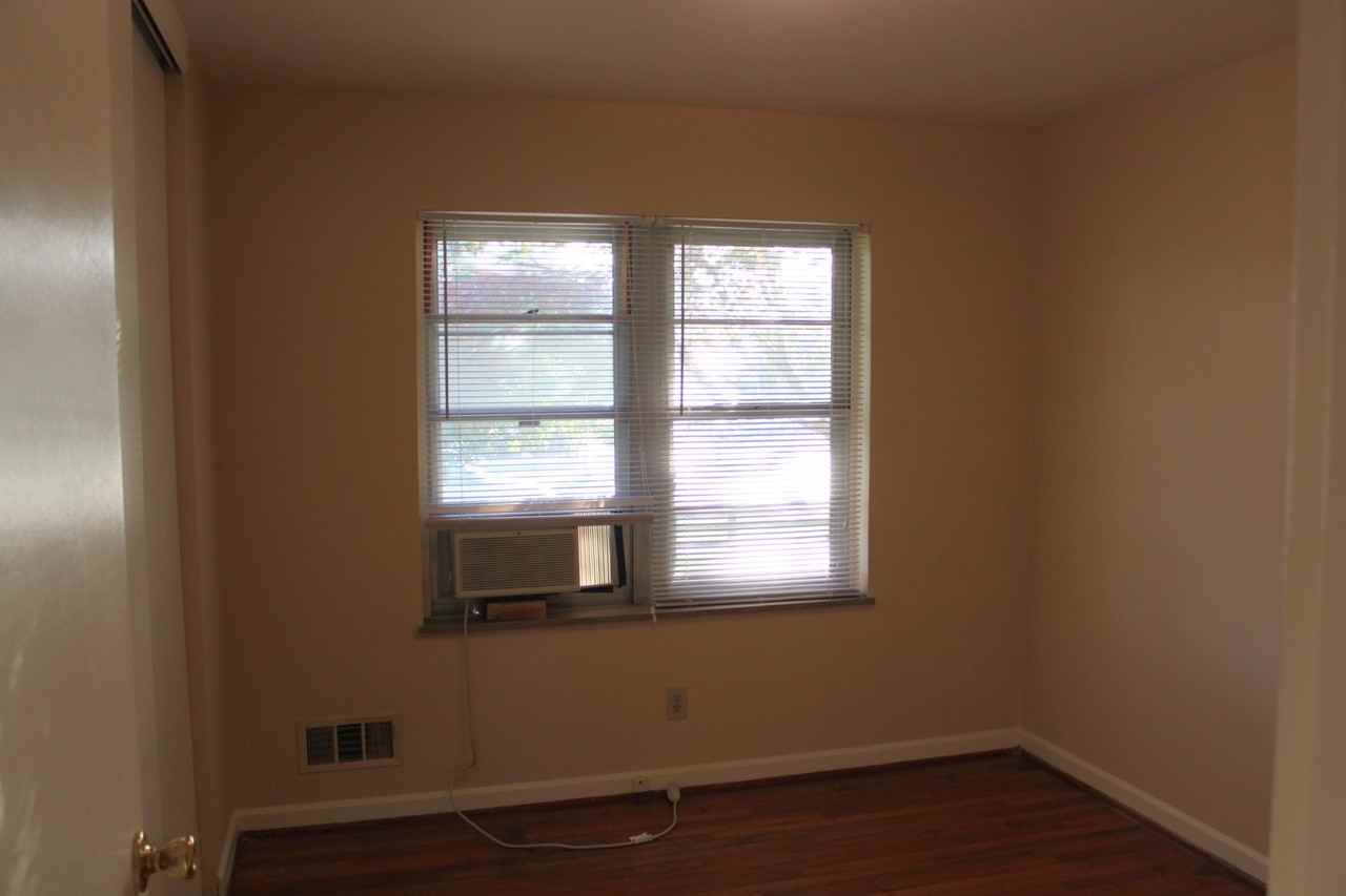2129 Coburn Blvd - Photo 5 of 6
