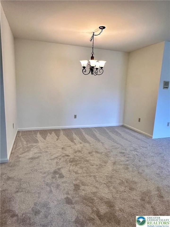 938 Cold Spring Rd #11 - Photo 5 of 20