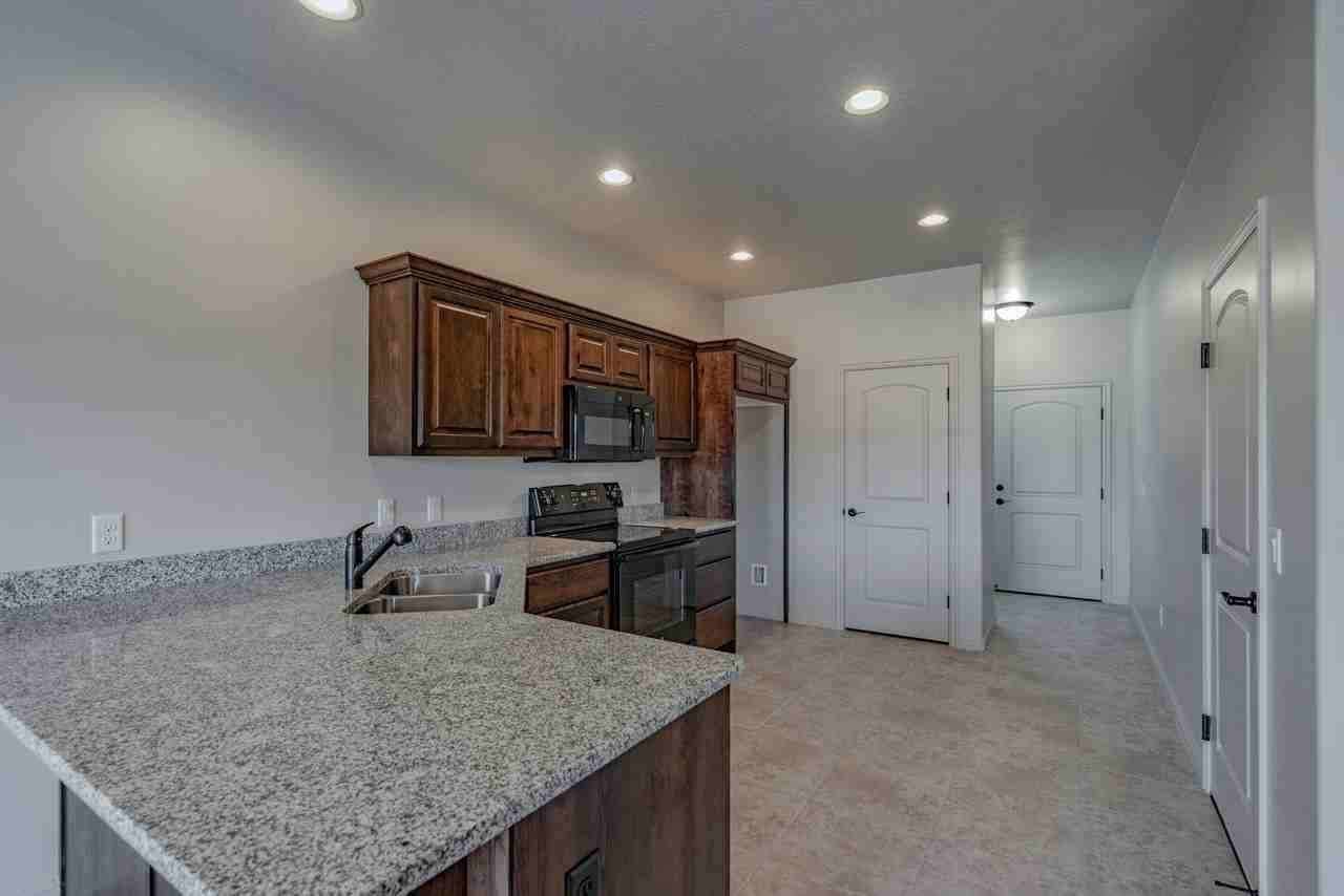 370 Buena Vista Blvd #108 - Photo 2 of 24