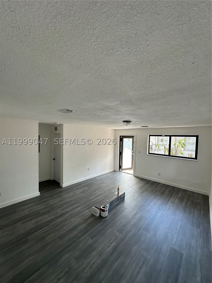 3689 William Ave #3689 - Photo 5 of 16