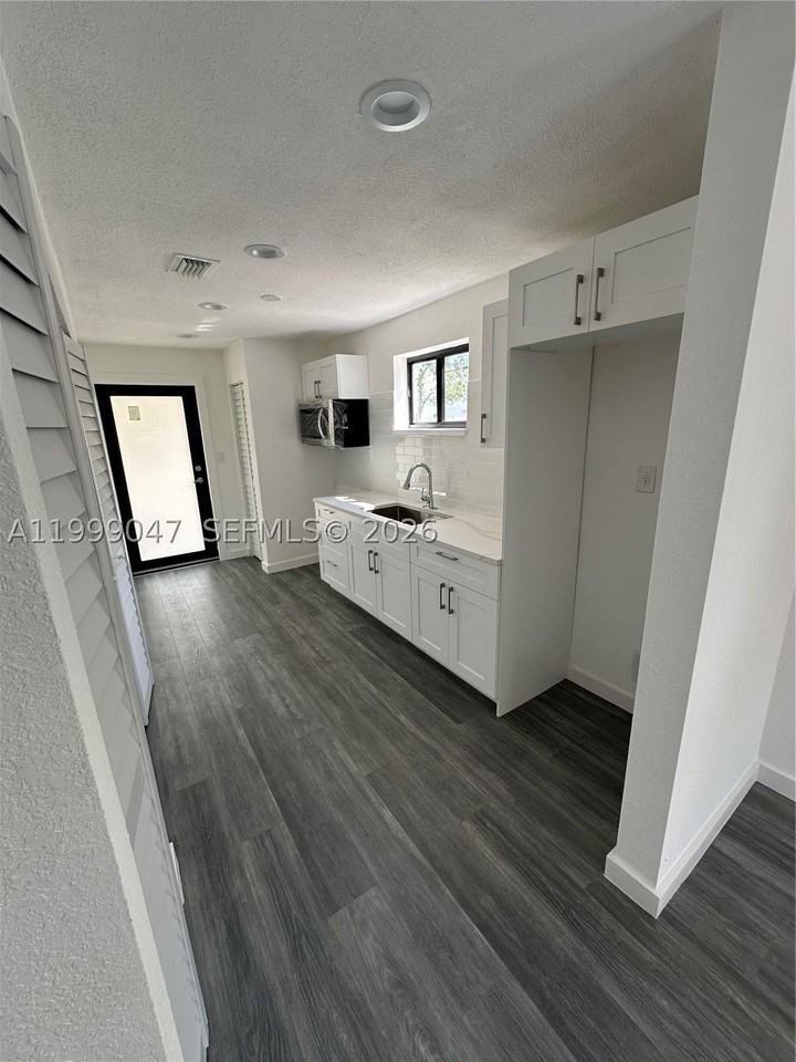 3689 William Ave #3689 - Photo 6 of 16