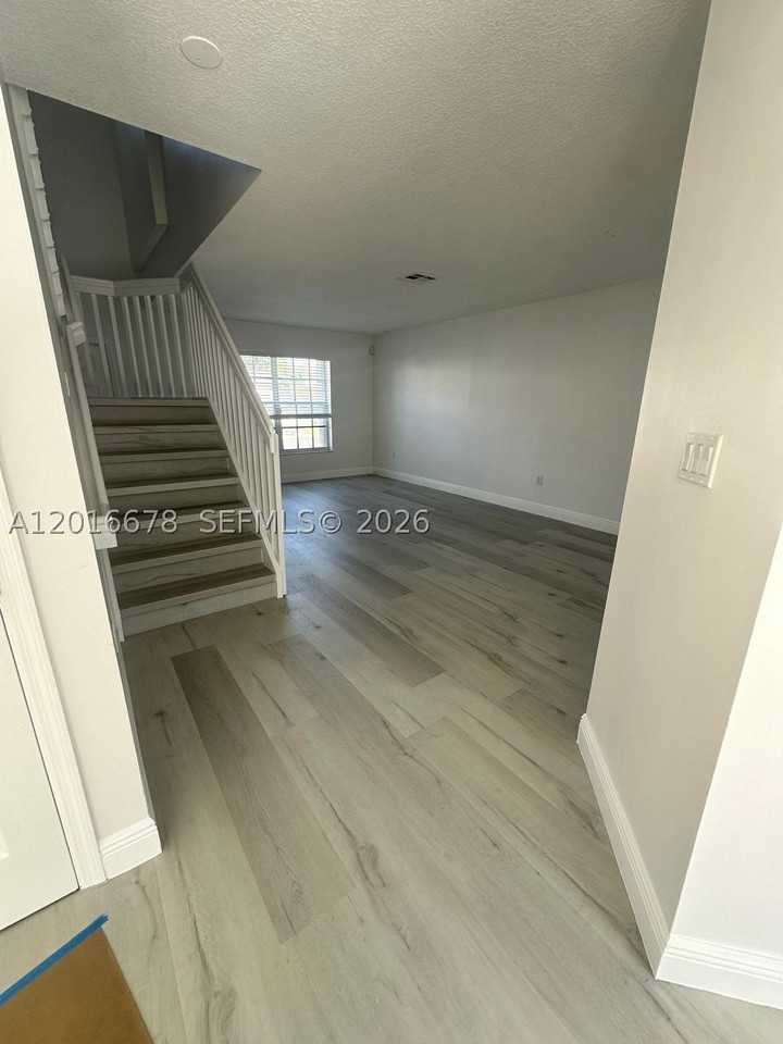 10026 Sw 162nd Path - Photo 4 of 26