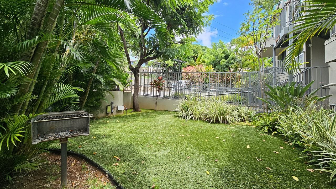 949 Prospect St #311 - Photo 4 of 17