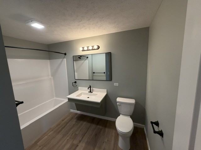 N 34th St #B - Photo 6 of 10
