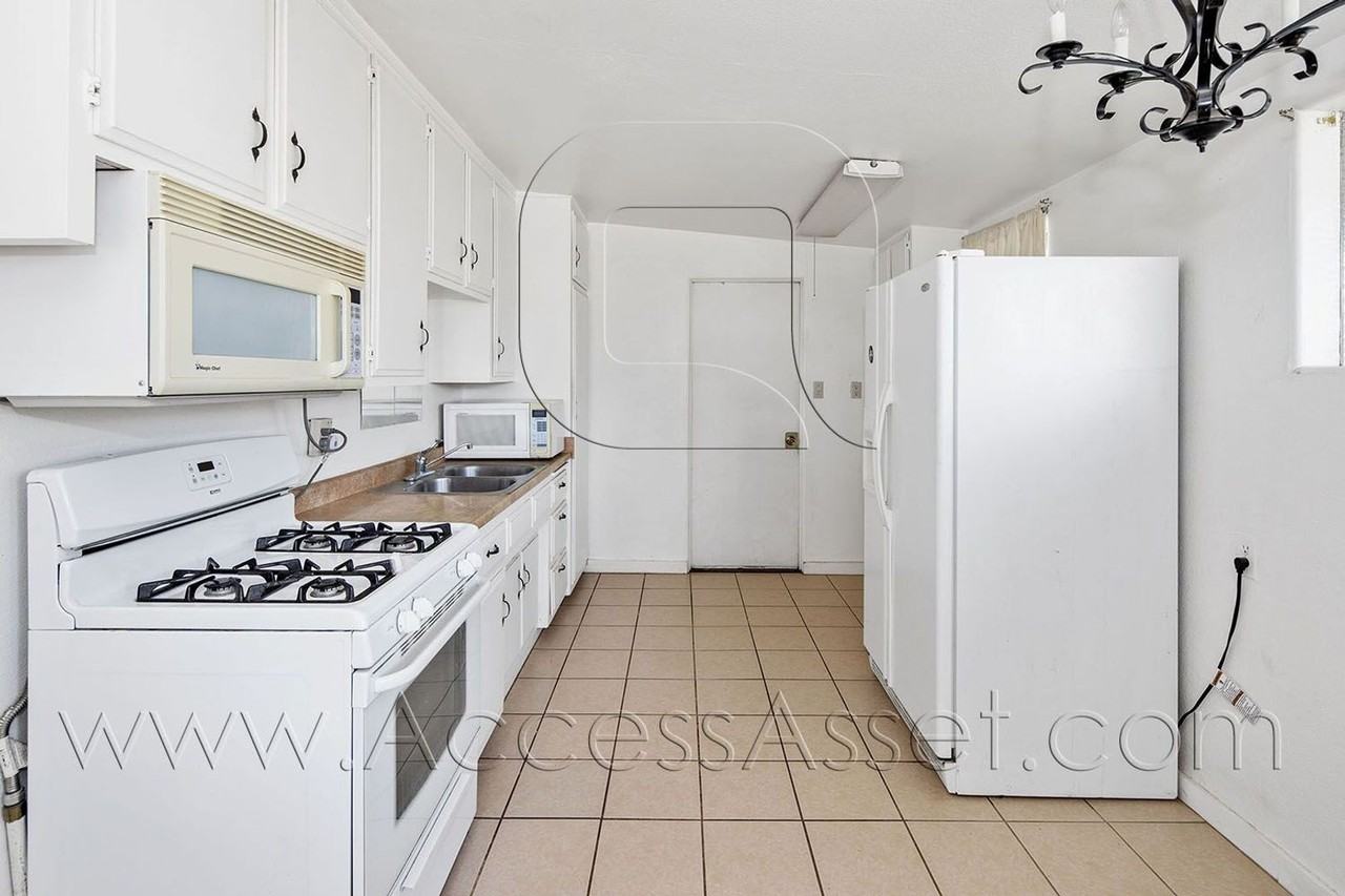 675 American Ave #2 - Photo 6 of 17