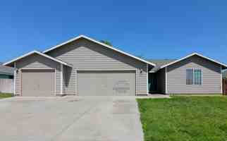 featured image of 7611 Pender Dr