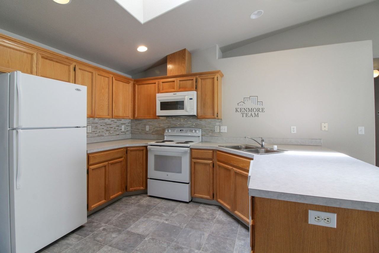 7611 Pender Dr - Photo 5 of 19