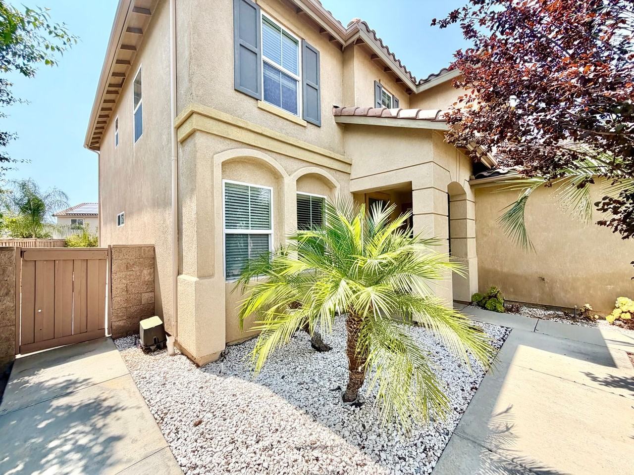 36367 Sicily Ln - Photo 5 of 50