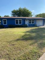 featured image of 807 Raleigh Cir