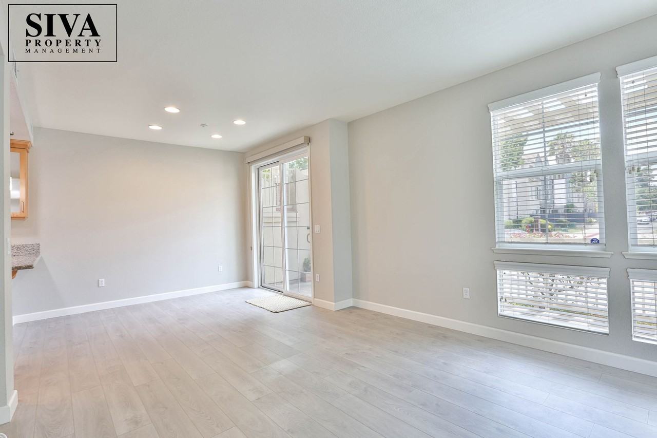344 Jackson St - Photo 3 of 16