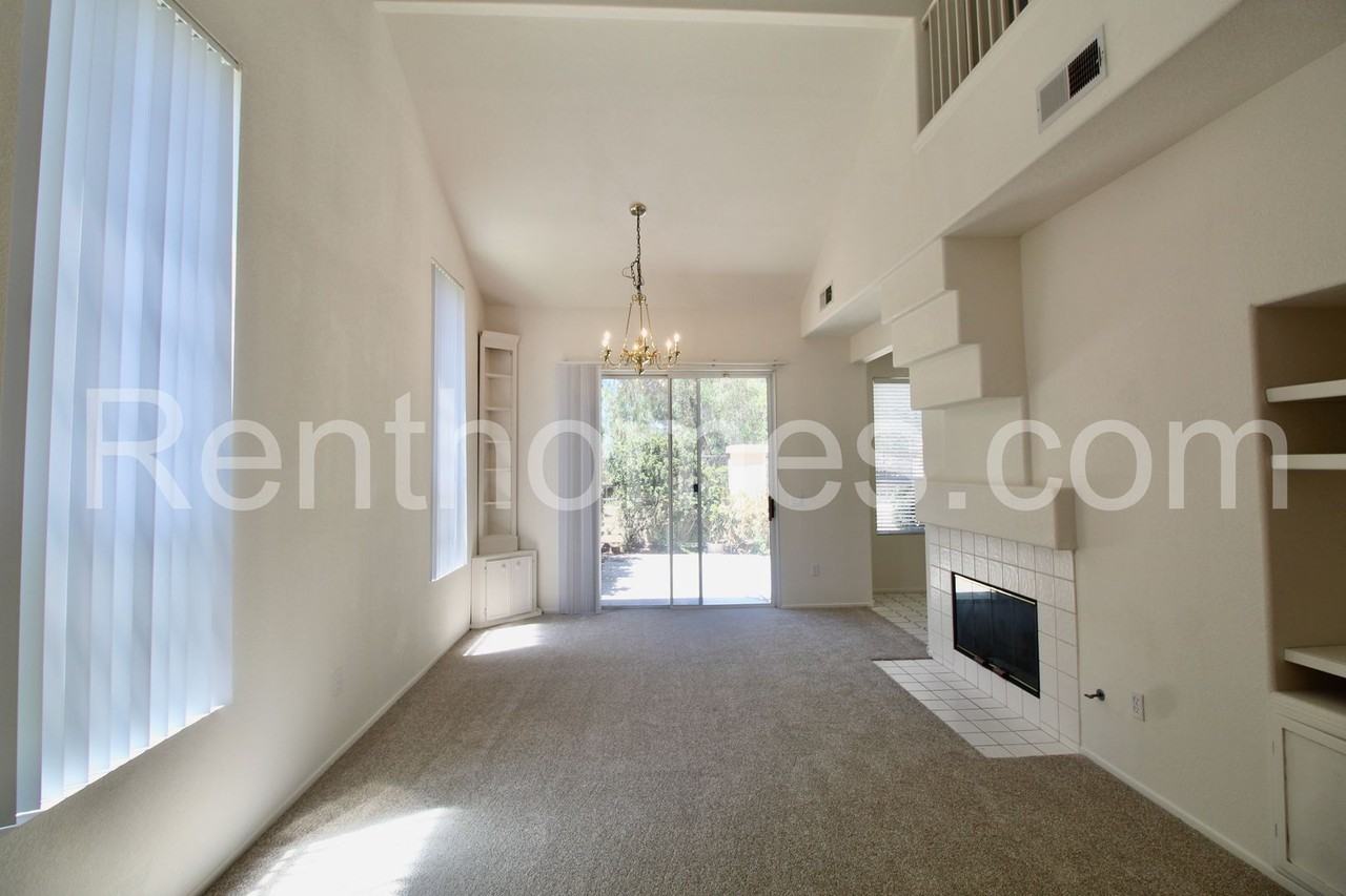 9411 Questa Pointe - Photo 2 of 23