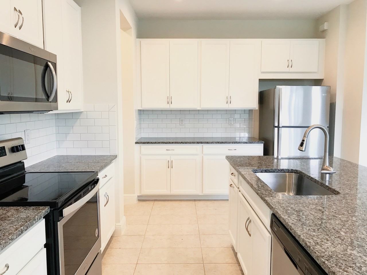5518 Viola Lee Way - Photo 3 of 23