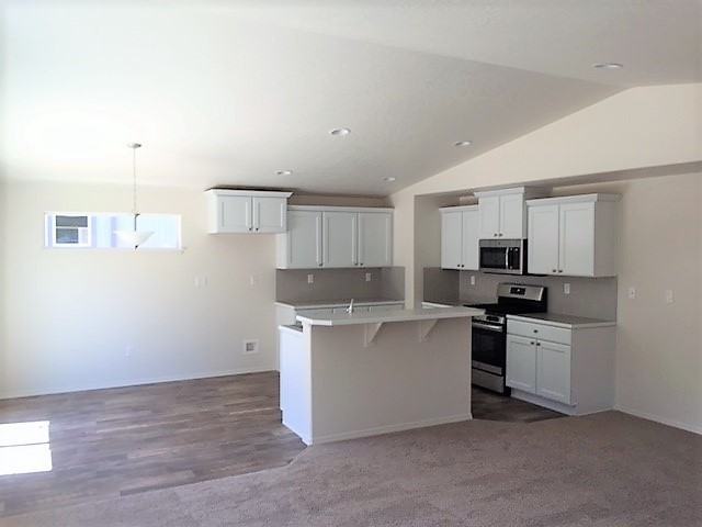 21177 Azalia Ave - Photo 3 of 11