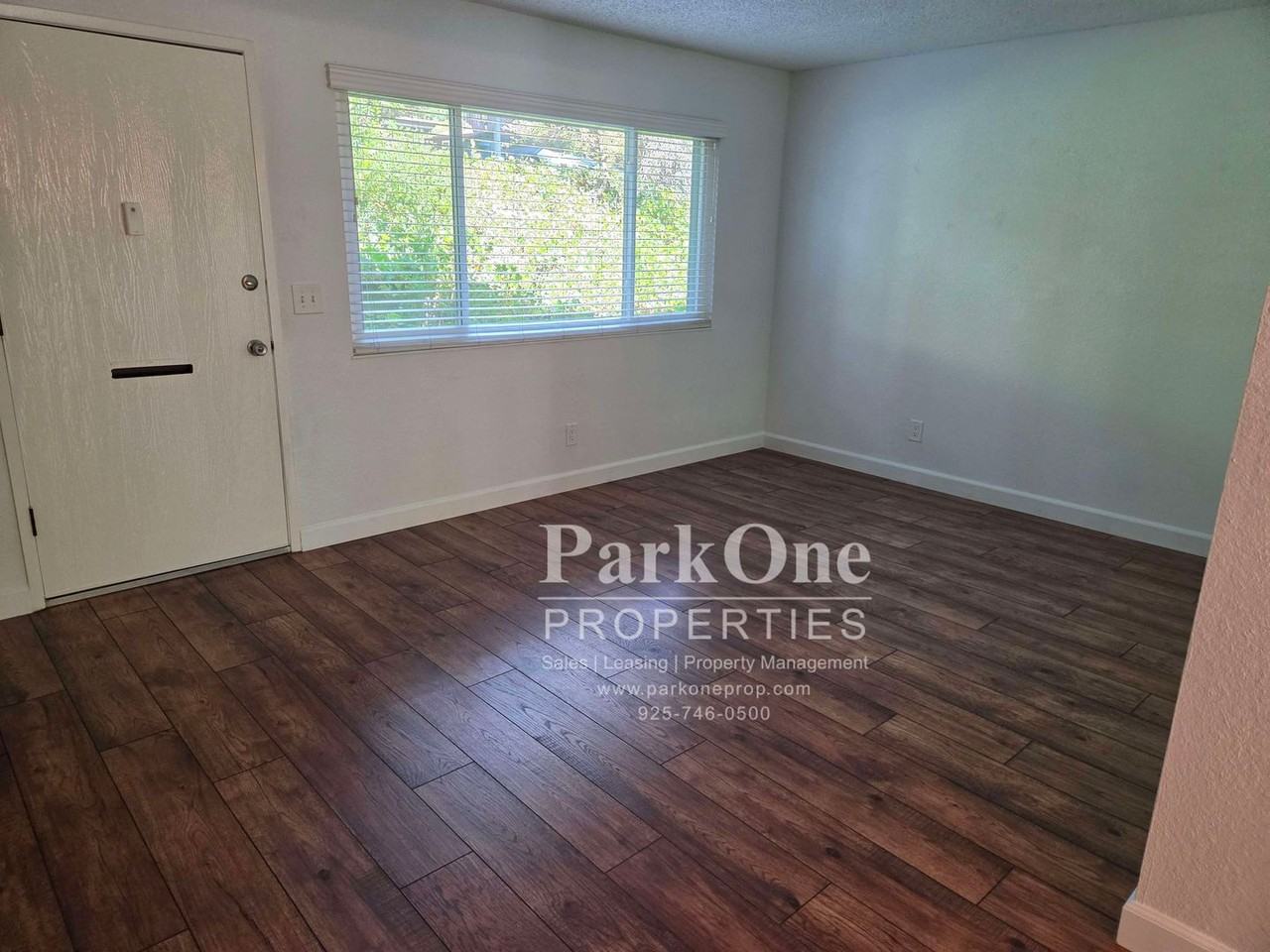 3270 Marlene Dr - Photo 3 of 18