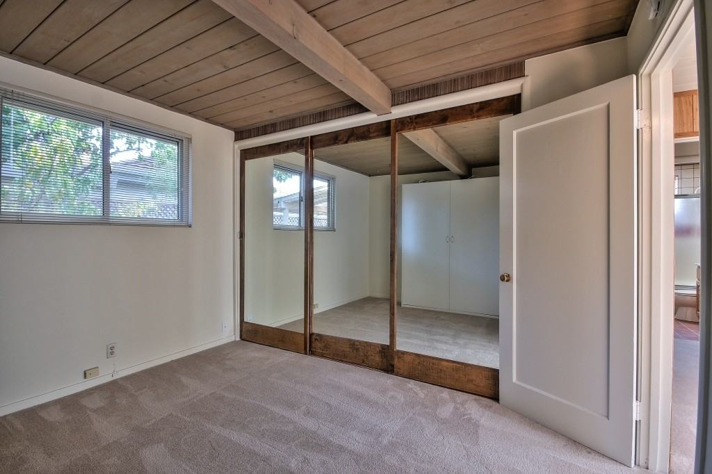 127 Dalma Dr - Photo 7 of 13