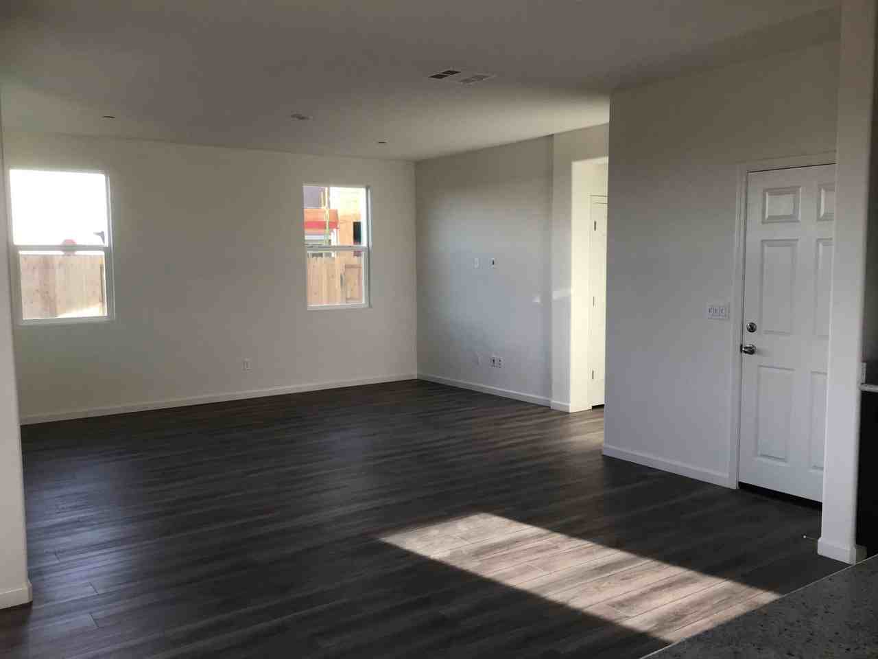 7105 Encore Way - Photo 4 of 25