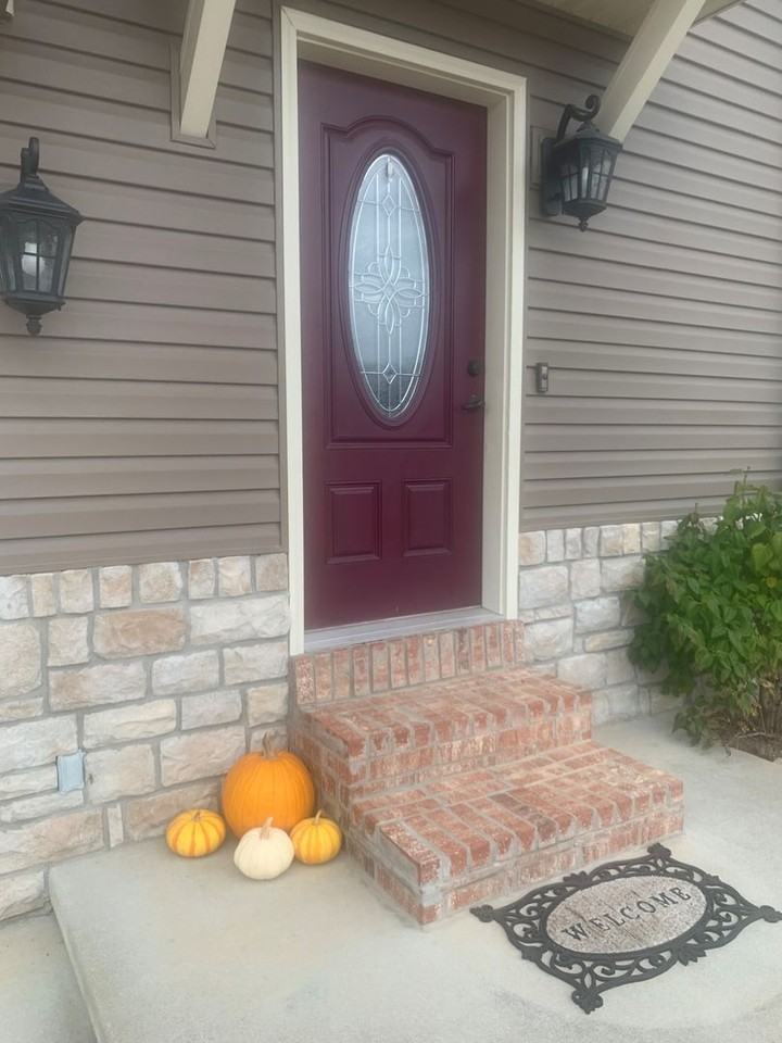 120 Mary Catherine - Photo 2 of 33