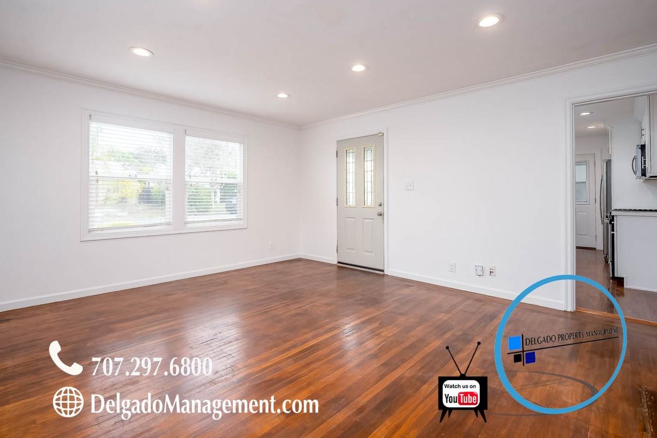 2425 Alameda St - Photo 2 of 22