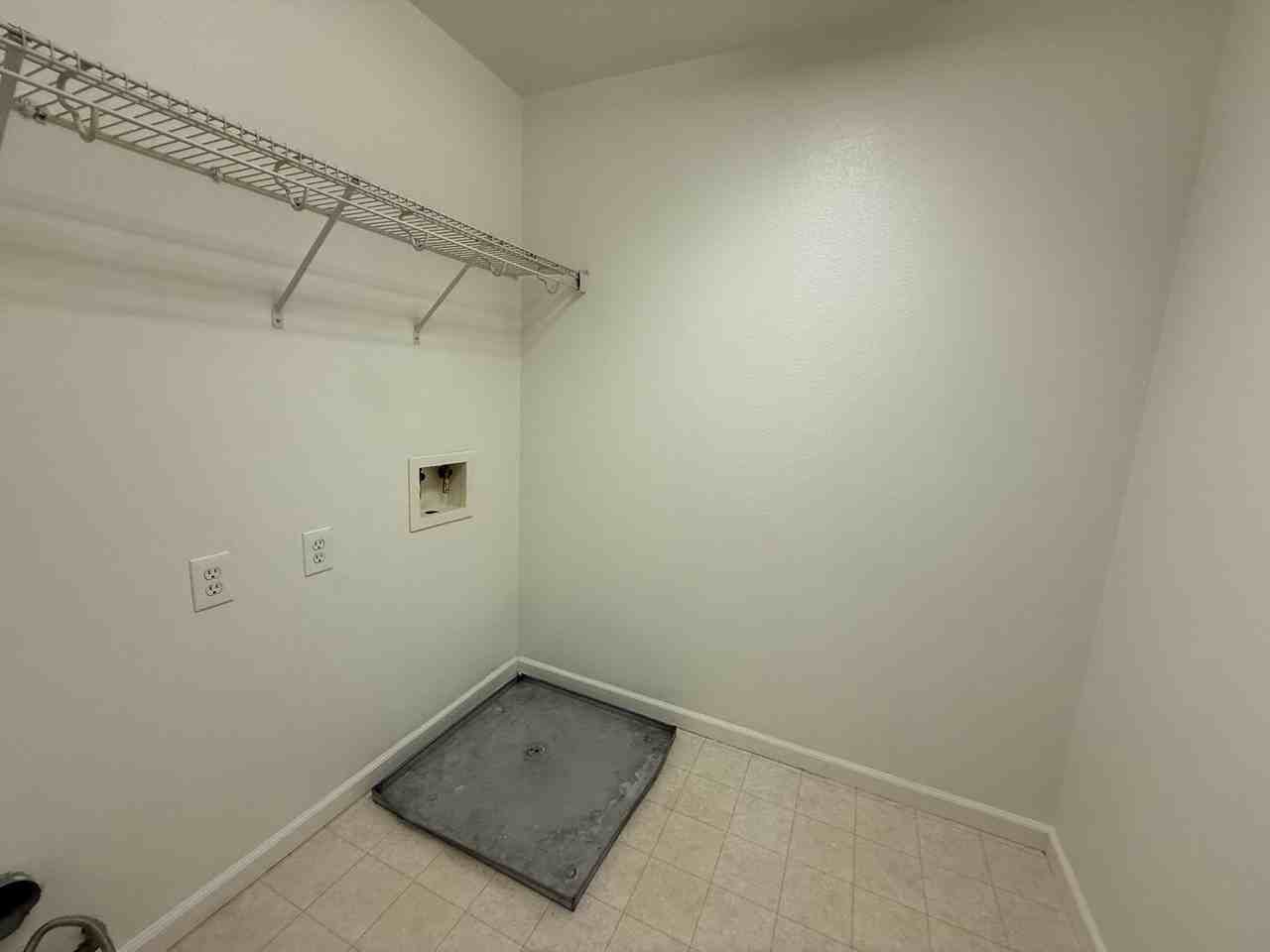 2279 Coffeeberry Rd - Photo 5 of 11