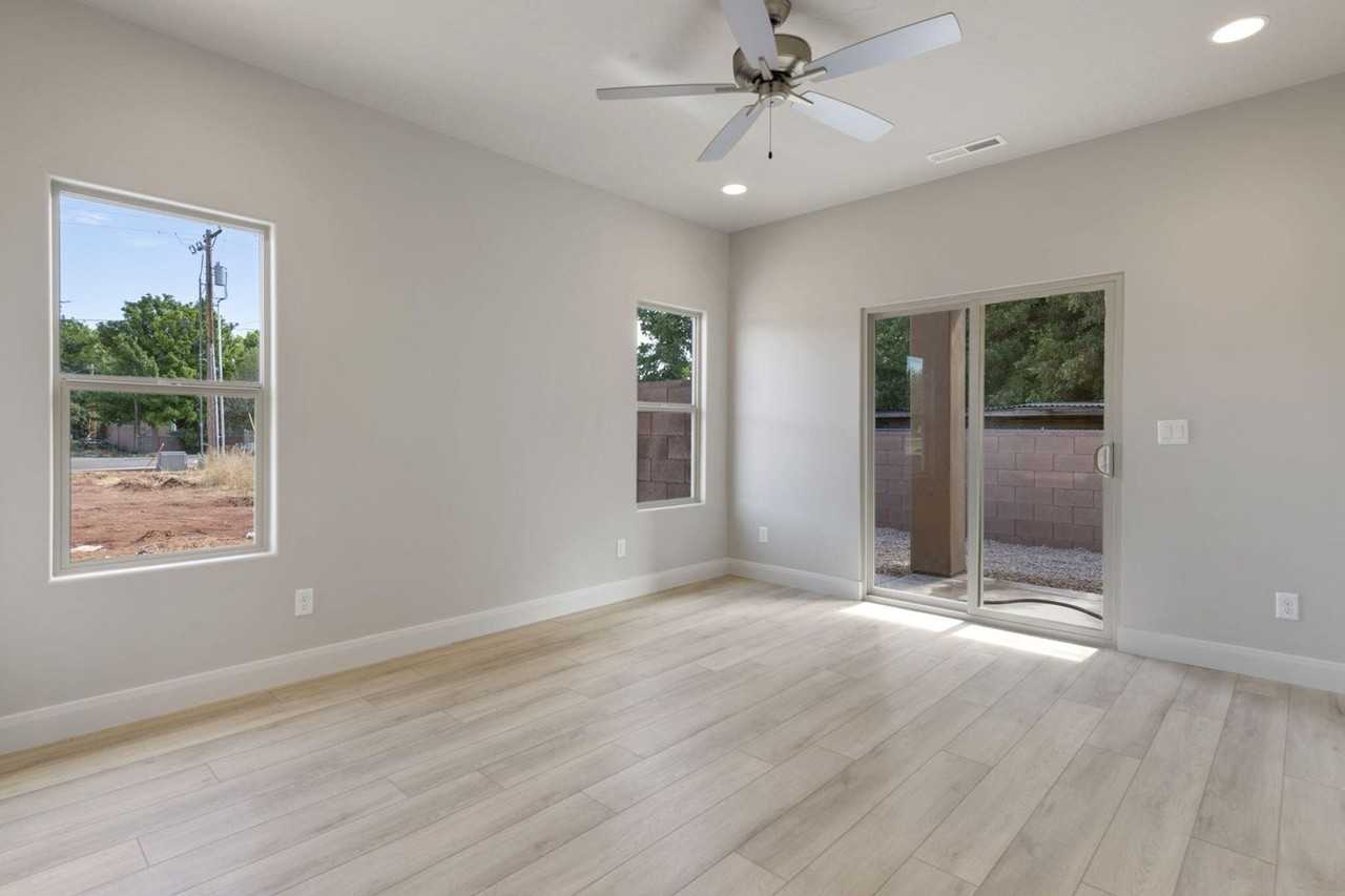 174 N 100 W #1 - Photo 6 of 15