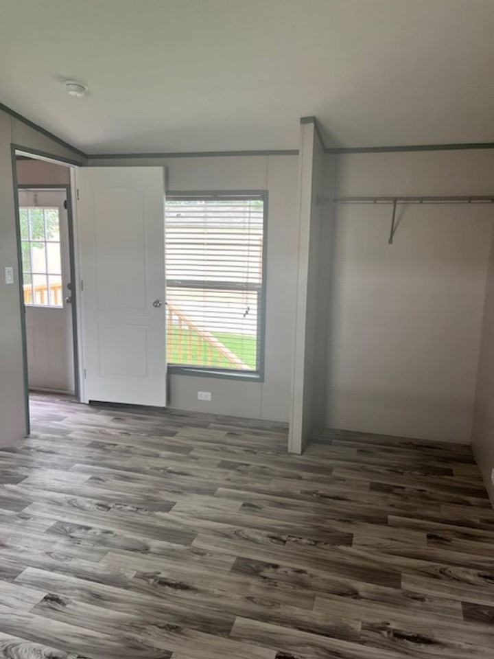 Pine Meadows 168, LLC - Photo 4 of 15