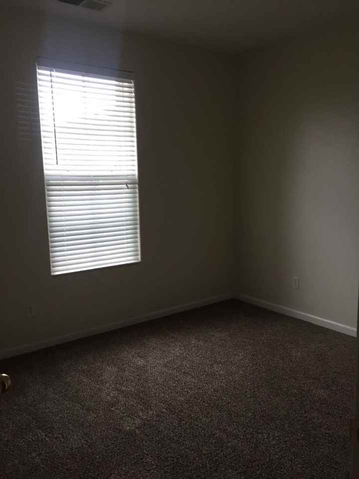 3300 N Tilden St - Photo 2 of 29