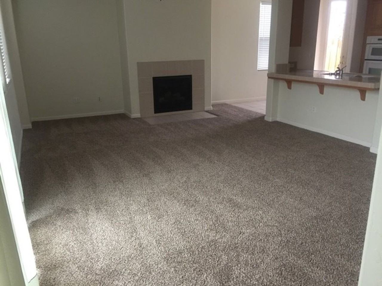 3300 N Tilden St - Photo 5 of 29