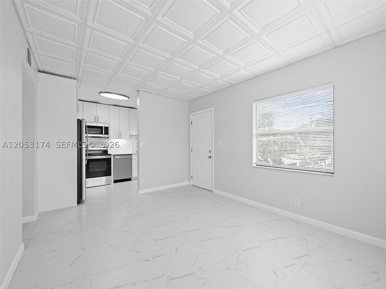 2300 Ne 6th Ave #201 - Photo 2 of 33