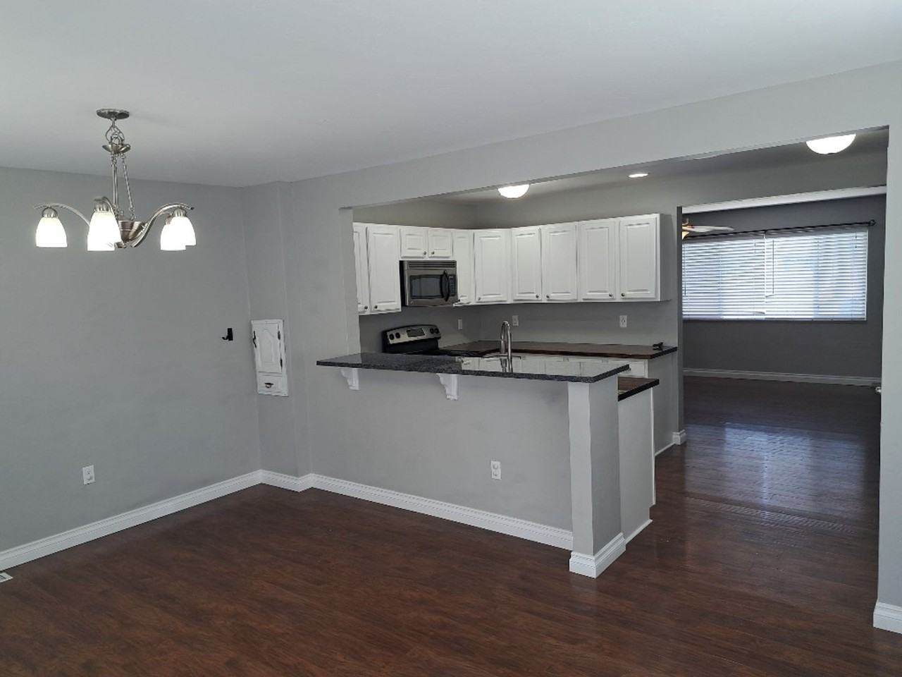 2859 Hill Ave - Photo 6 of 14