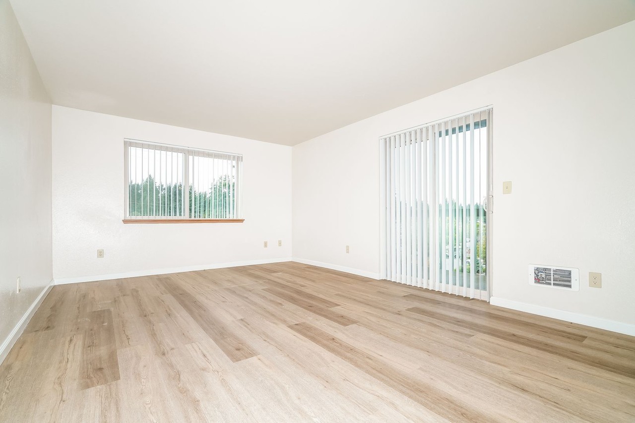 Magenta Apartments - Photo 3 of 21