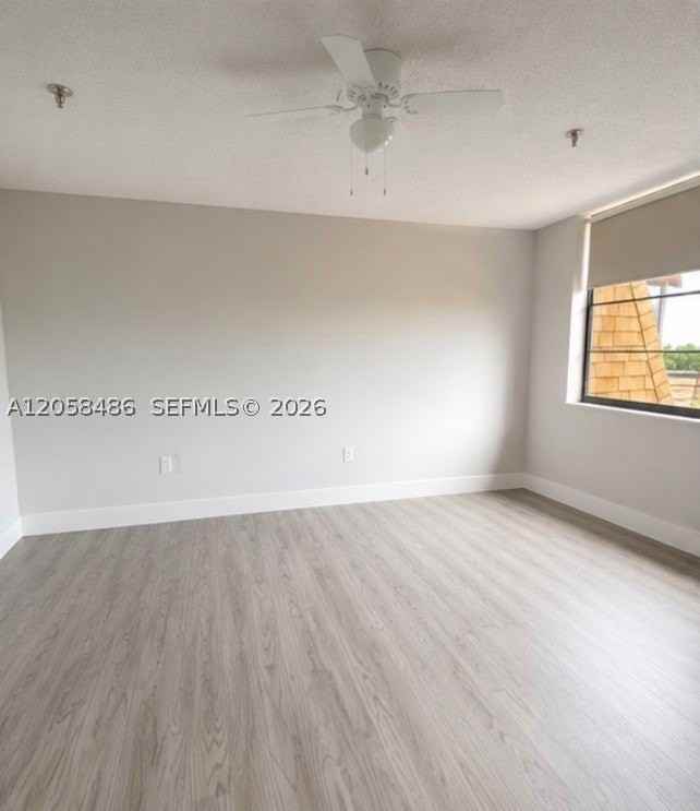 671 Ne 195th St #404E - Photo 4 of 18