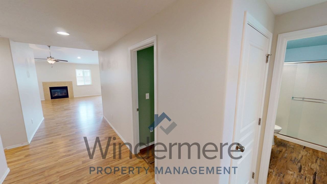 230 Chapra St - Photo 6 of 13