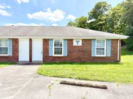 featured image of 748 Bancroft Cir