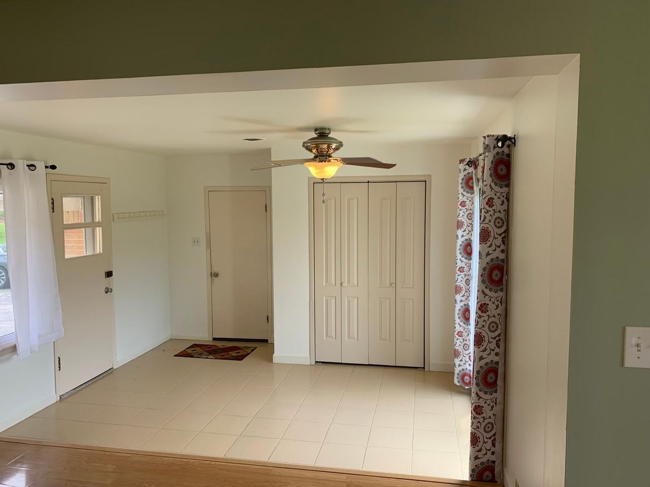 14865 Pershing Dr - Photo 4 of 29