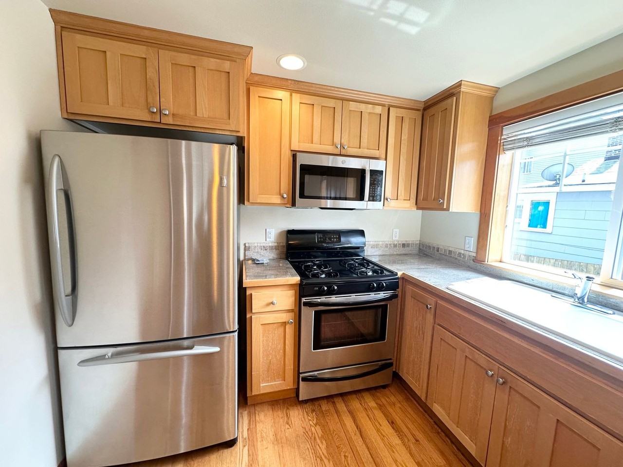 9310 Stone Ave N #A - Photo 4 of 19