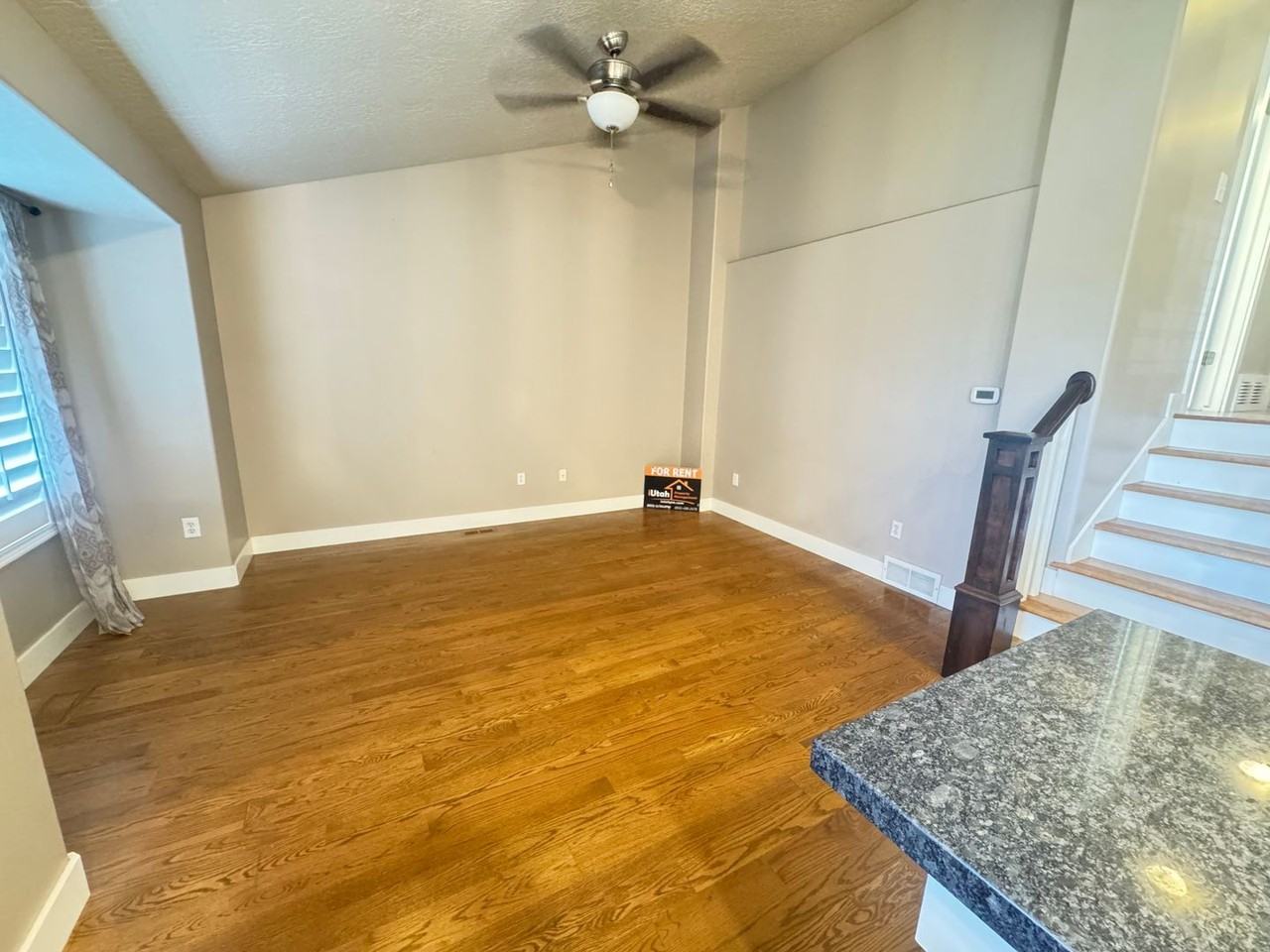 3193 W 4725 S - Photo 3 of 25