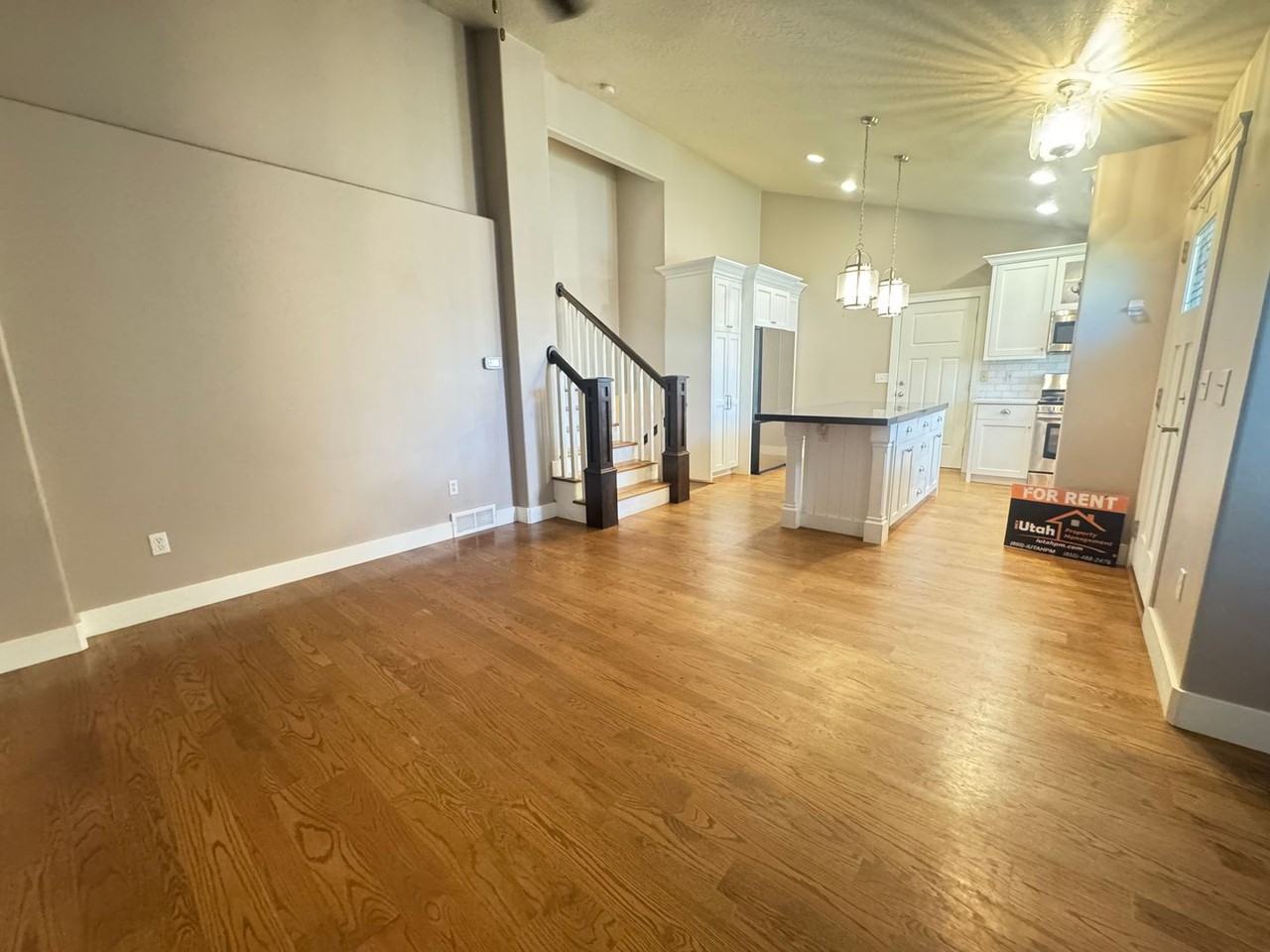 3193 W 4725 S - Photo 5 of 25