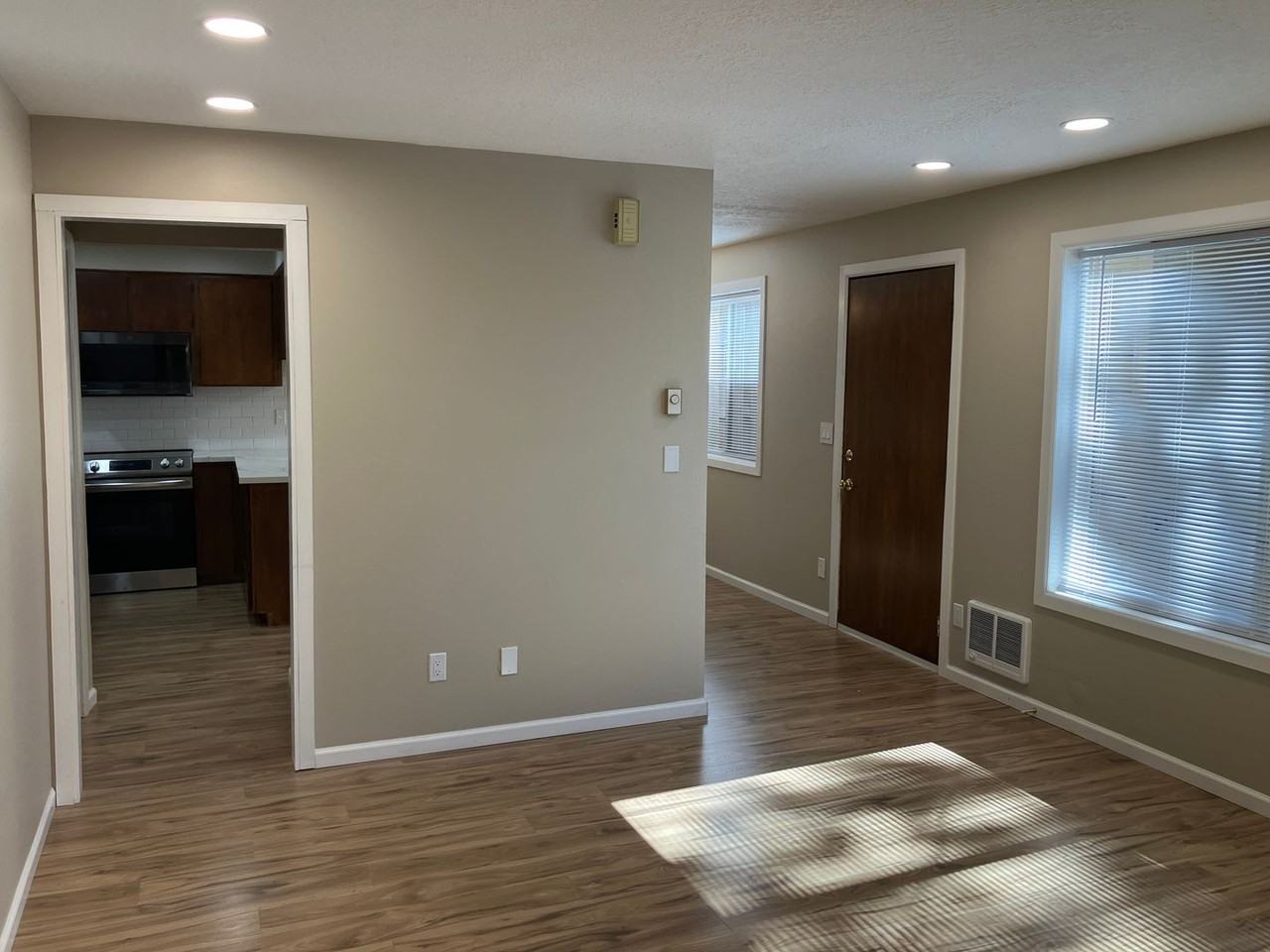 187 Stoneway Dr Nw - Photo 5 of 29