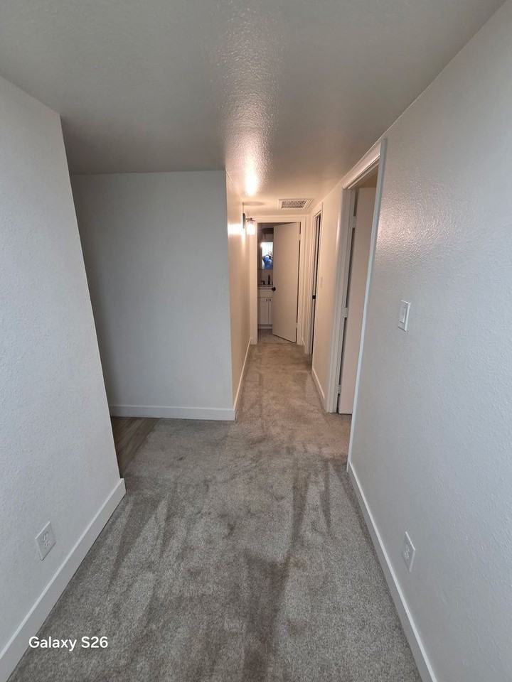 4030 N Granite Reef Rd - Photo 7 of 16